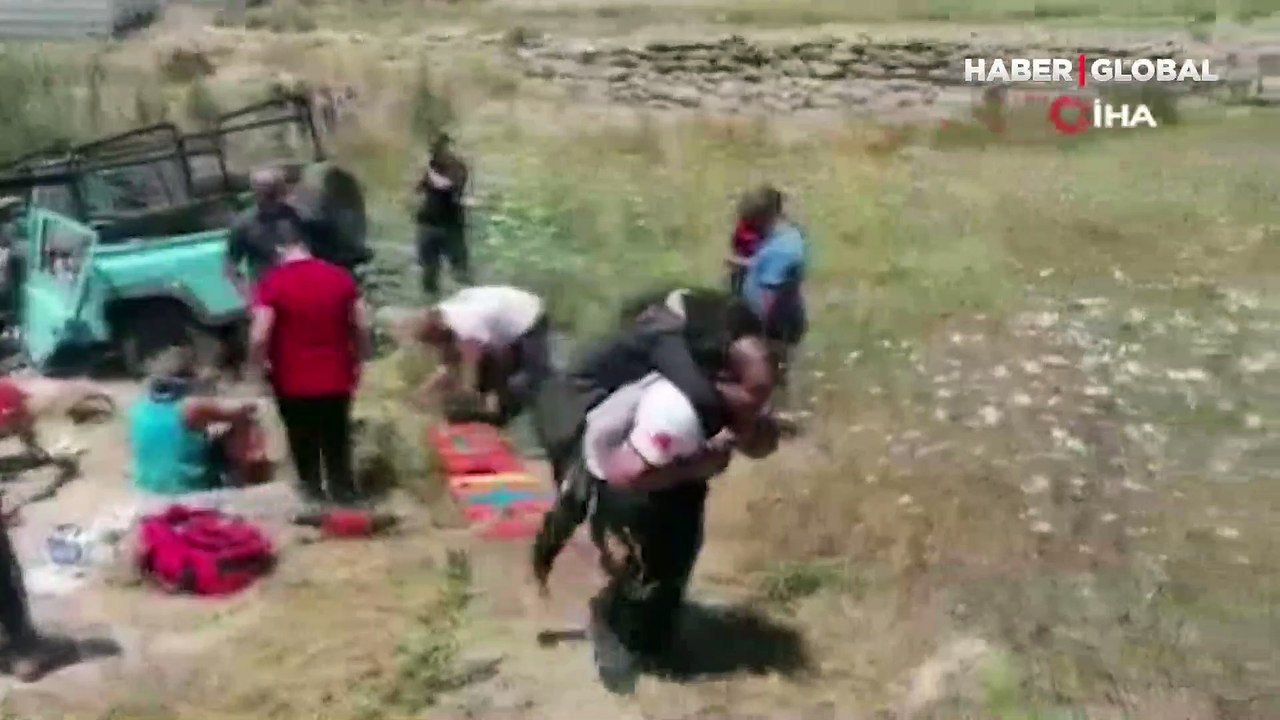 Antalya'da iki ilçeden acı haberler: Kazalarda 4 ölü, 10 yaralı