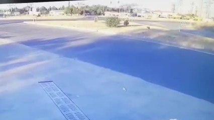 Kamyonetle otomobilin çarpışması sonucu 1 kişi yaralandı
