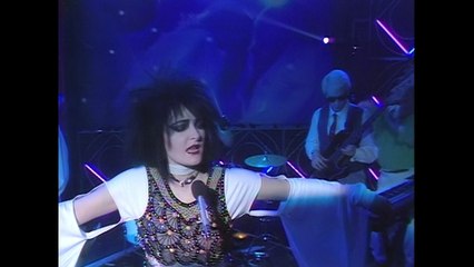 Siouxsie And The Banshees - Swimming Horses