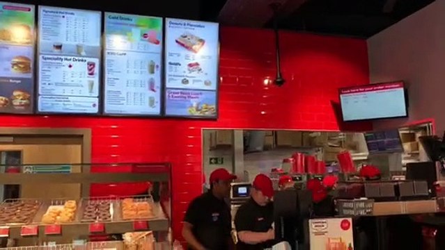 Mansfield welcomes Canadian food giant as Tim Hortons opens its doors