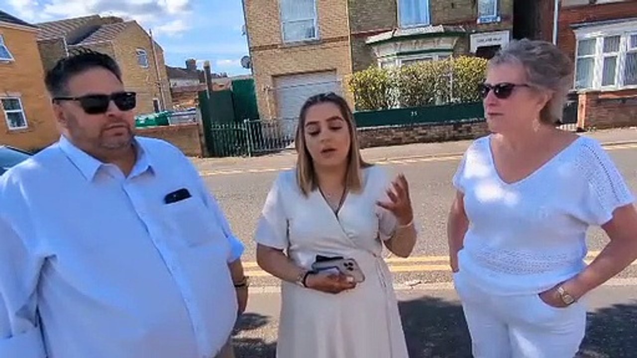 Councillors discuss the problems at Green Lane