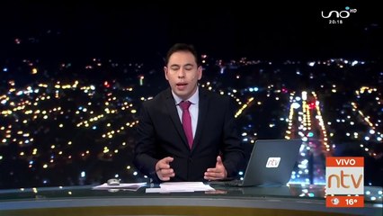 Conductor insultó, empujó y amenazó con una piedra a otra conductora solo por no darle paso