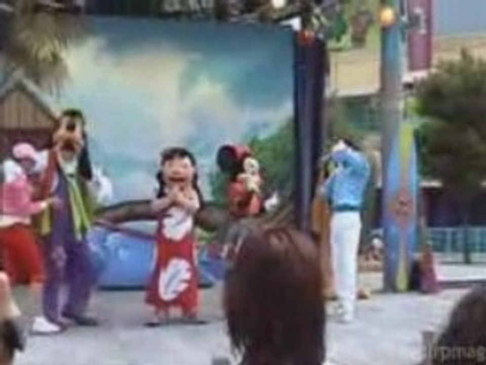 Lilo & Stitch Catch the Wave Party (Part 2)