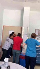 Batman'da hasta yakınları ile sağlık çalışanlarına arasında arbede