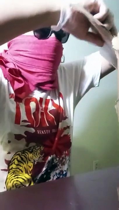 Opening A Darkk Web Mystery Box 3 ( Interesting Findings )