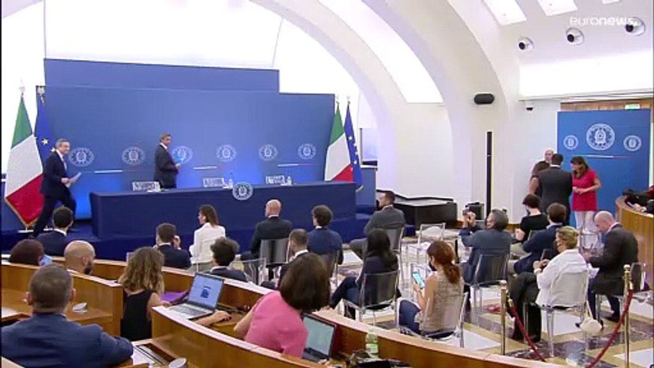 Itália vive nova crise política. Governo de Draghi divide partidos