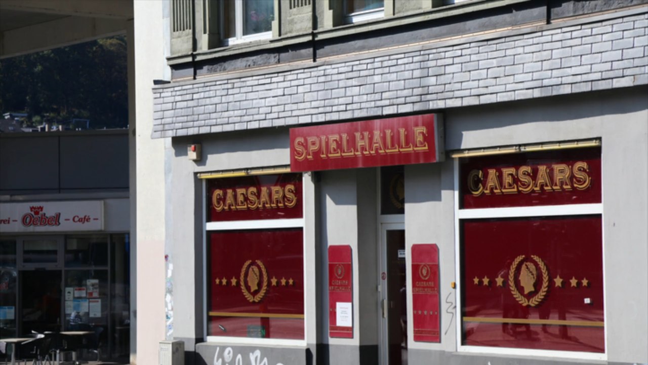 Oberbayern: mann vor spielhalle erschossen