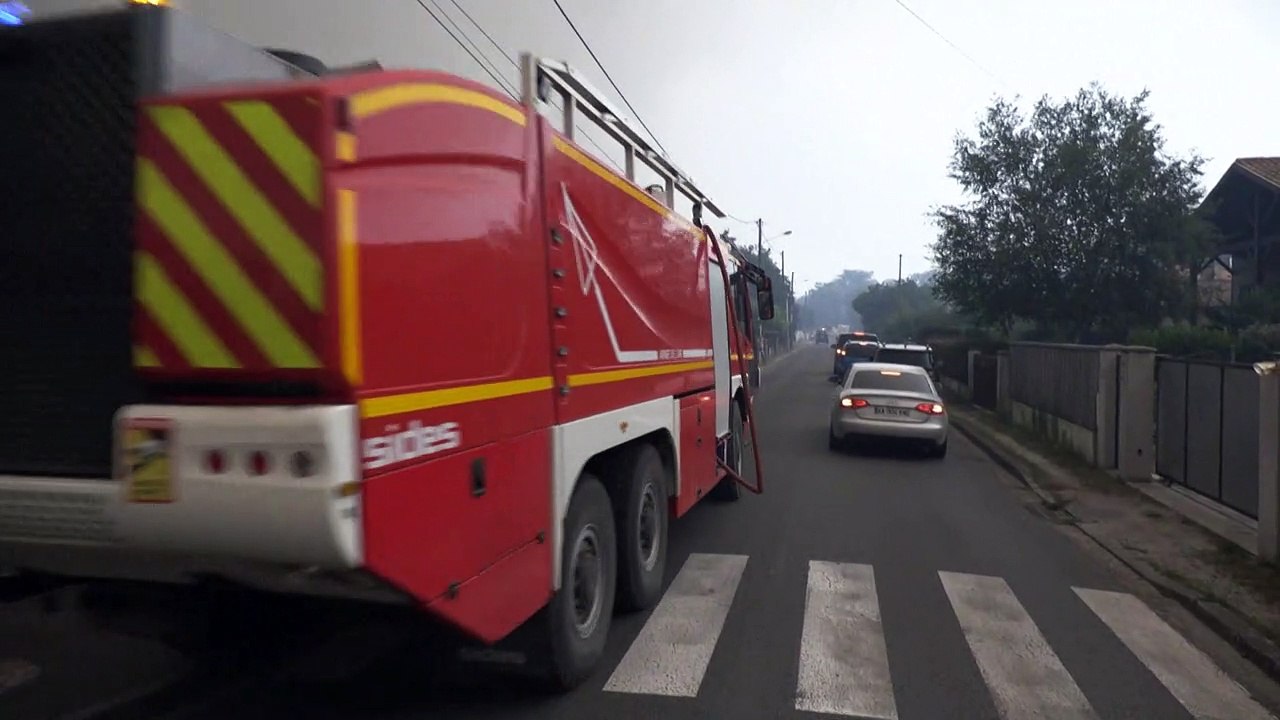 Incendies en Gironde: ordre d'évacuation à Cazaux, bourg de la commune de La Teste