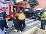 Tuzla'da hatalı dönüş yapan sürücü, otomobile çarptı: 3 yaralı