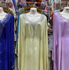 "فريج المرر" ومواقف طريفة مع خيّاط ثوب العيد!