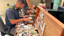 Tre arresti a Napoli per contrabbando di sigarette e droga