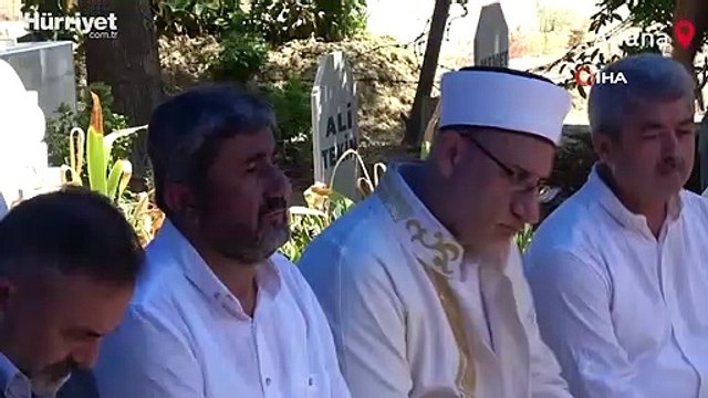 15 Temmuz şehidi ikiz polislerin babası, gözyaşlarıyla oğullarını andı