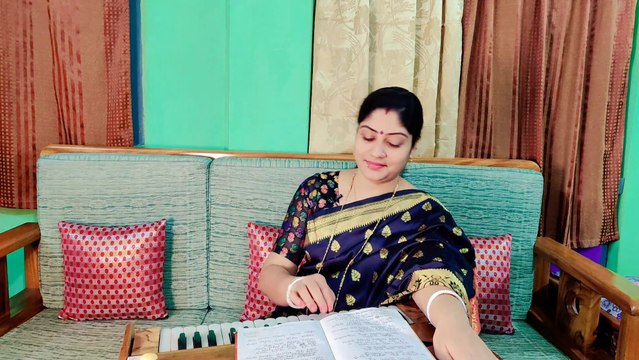 খাঁচার ভেতর অচিন পাখির কেমনে আসে যায়। khachar vitor ochin pakkhi. রাত্রি দাস। Ratri Das.