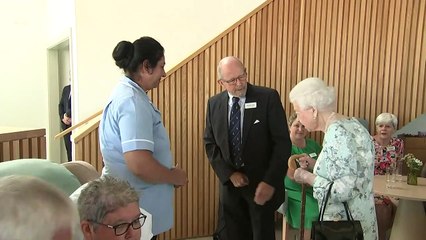 Queen is all smiles as she opens up a hospice in Maidenhead