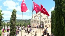 AK Parti İstanbul İl Başkanı Kabaktepe 15 Temmuz Şehitler Makamı'nı ziyaretinde konuştu