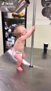 Funny baby video| Funny Tik Tok Video hahaha Funny tiktok dancing baby videos