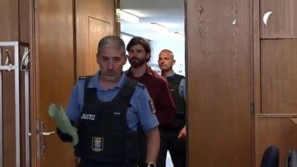 Ex-militar extremista alemão é condenado à prisão