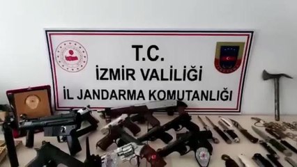 Son Dakika | İzmir'de Sahte Polisin Evinden Cephanelik Çıktı