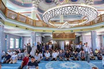 Kütahya'da 15 Temmuz Şehitler Camii ibadete açıldı