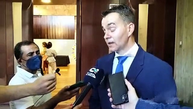 Héctor Gómez comparece ante los medios de comunicación en la sede de la Presidencia de Canarias