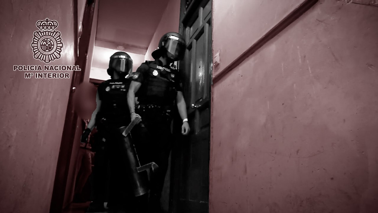 La Policía Nacional detiene a tres menores por el crimen de febrero en la calle Atocha