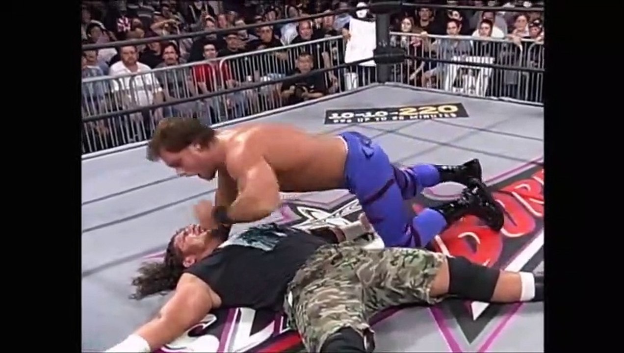 Chris Benoit & Dean Malenko vs Raven & Perry Sa...