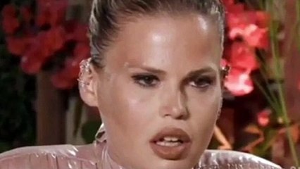 “Sei diversissima”. Dimenticate questa Carlotta Dell’Isola, cambiamento drastico