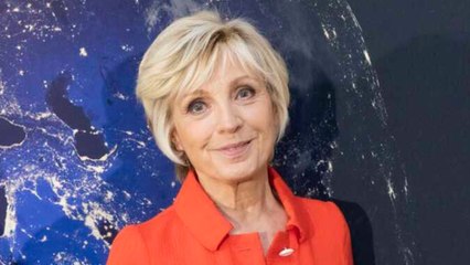 GALA VIDÉO - Évelyne Dhéliat inquiète : “Pensées et estime” et “grande prudence”, son message d’alerte en pleine canicule