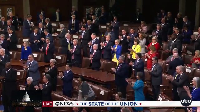 Joe Biden(Sleepy Joe) Falls on stairs. This is our Commander In Chief.