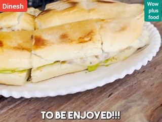 Cheesiest Mexican Beef Avocado Sandwich , you gotta see this!