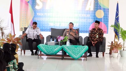 Kapolres Sukoharjo Bicara Penanggulangan Ekstremisme di Hadapan Siswa SMA CT ARSA