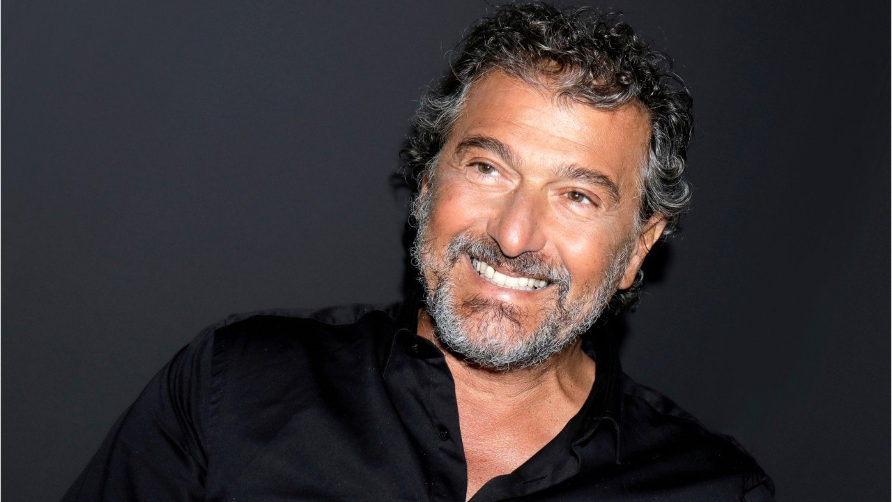 VOICI : Daniel Lévi papa pour la 4ème fois : il sort du silence et révèle le sexe du bébé