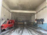 Malatya'da iş yerinde çıkan yangında 2 kişi dumandan etkilendi