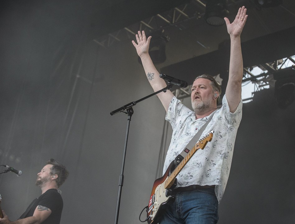 Elbow at Edinburgh castle video Dailymotion