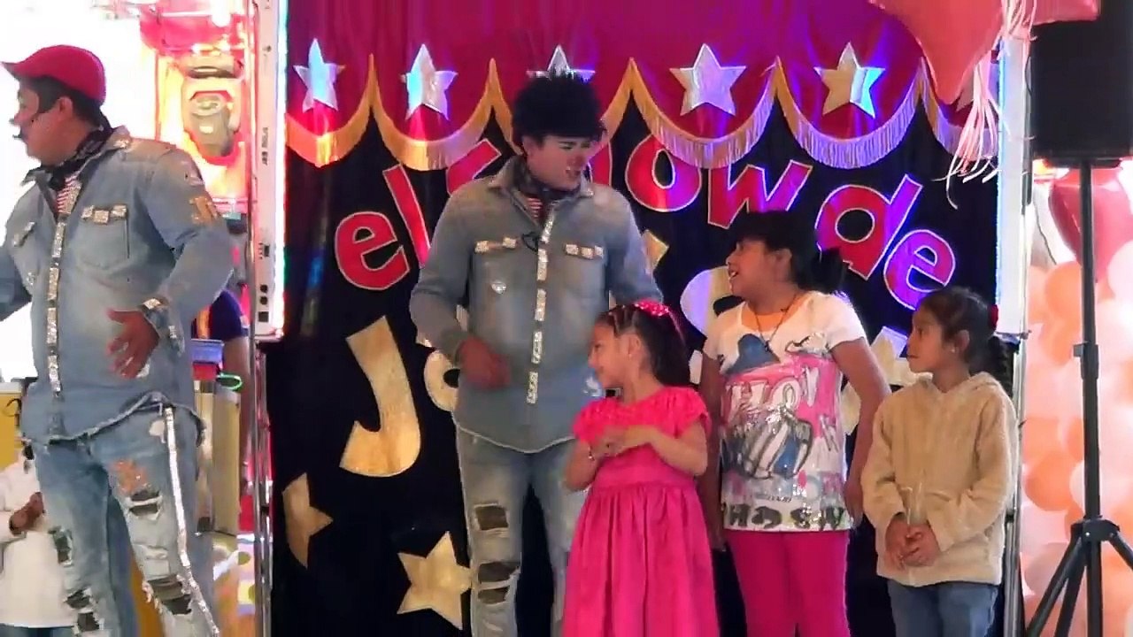 PAYASO SALE TROLEADO POR UN NIÑOSI TE GUSTO SUSCRIBETE A MI CANAL PARA MAS VIDEOS