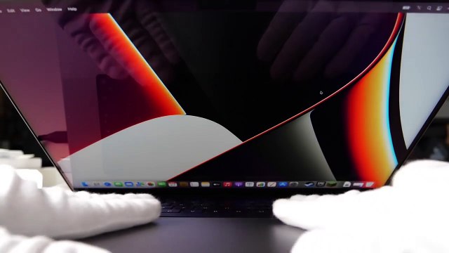 Apple Macbook Pro M1 MAX Unboxing - A Professional Laptop! + Gameplay