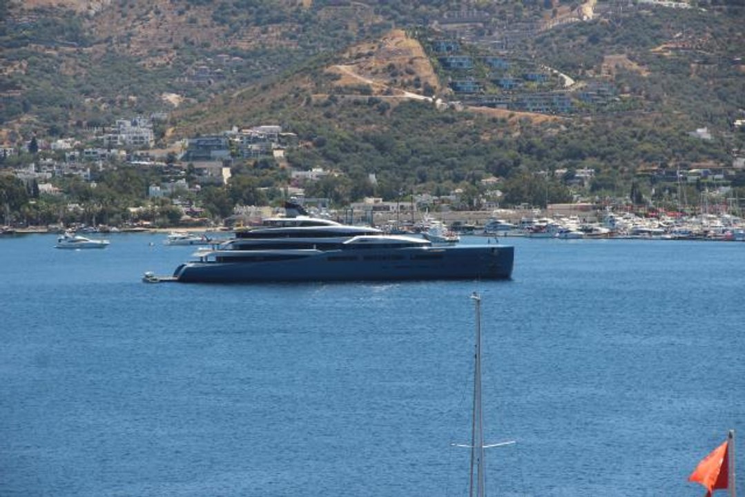 Mega yat "Aviva", Bodrum'da