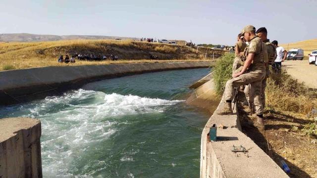 Diyarbakır'da su kanalına giren genç, akıntıya kapılarak kayboldu