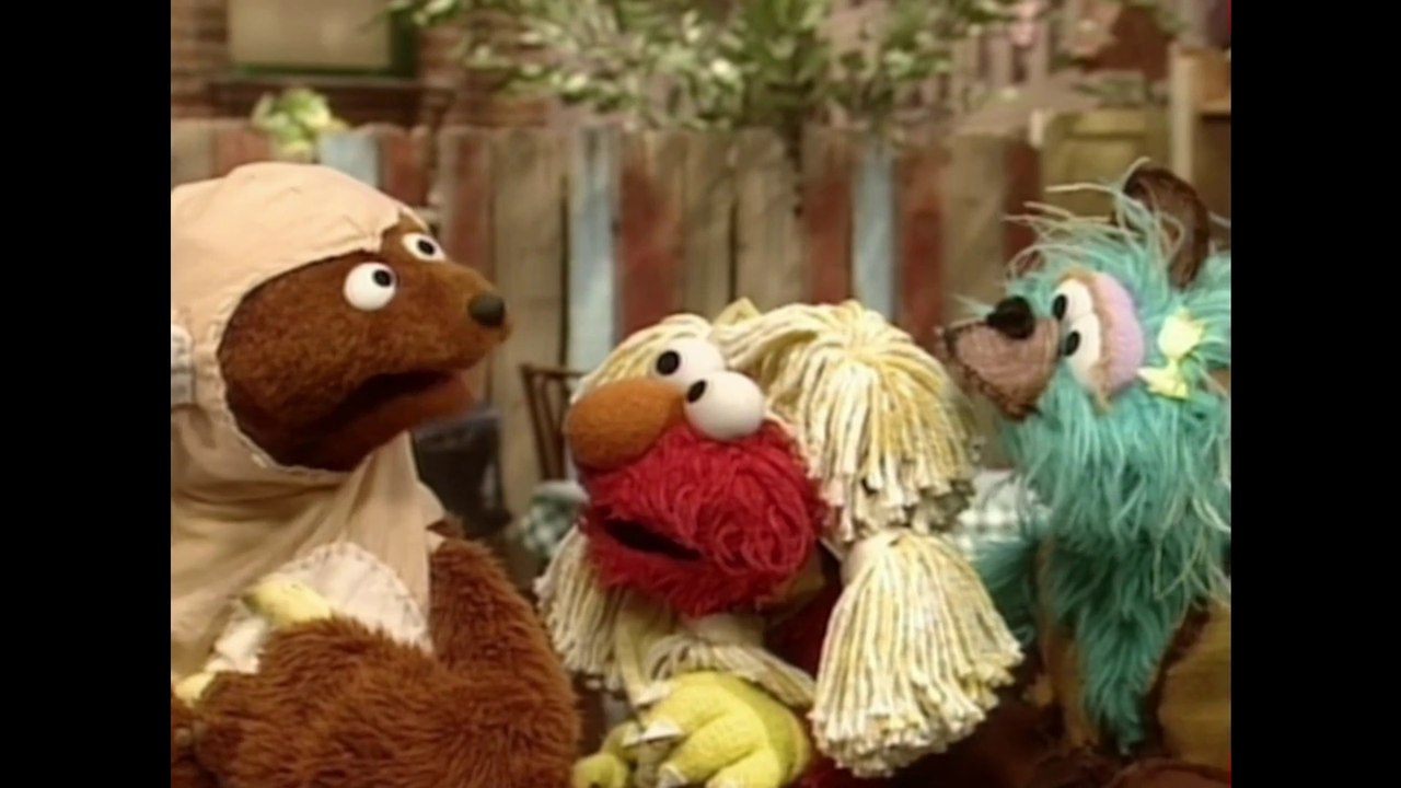 Sesame Street: Episode 3853 Elmo Zoo.