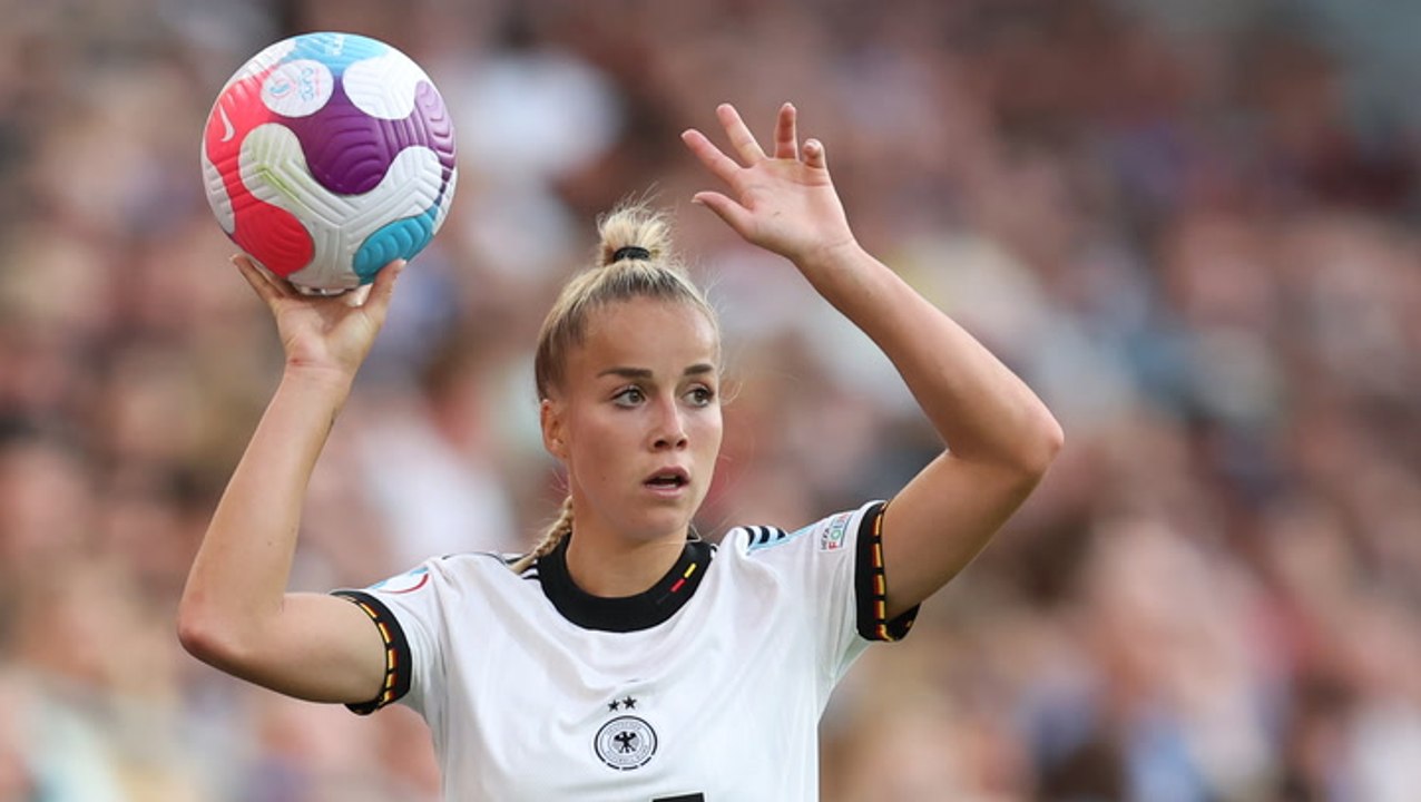 DFB-Fußballerin Giulia Gwinn: Ihre heißesten Instagram-Schnappschüsse