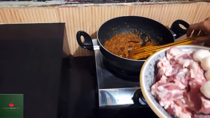 চুই ঝাল দিয়ে খাসির মাংসের লোভনীয় রেসিপি - Luscious recipe of Khasir meat with Chui Jhal