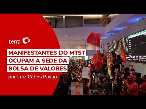 Manifestantes do MTST ocupam prédio da B3 em SP