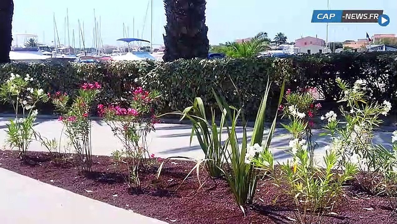 Le Quai Jean Vila au village naturiste du Cap d'Agde