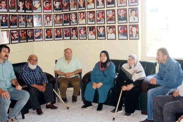 Kore'de şehit düşen akrabalarının kabirlerini 72 yıl sonra ziyaret edecekler