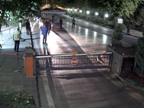 CHP Grup Başkanvekili Engin Özkoç, 15 Temmuz gecesine ilişkin görüntüleri paylaştı