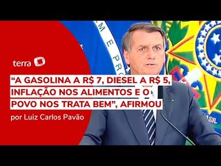 Bolsonaro usa evento para defender gestão: "Gasolina a R$ 7 e o povo nos trata bem"