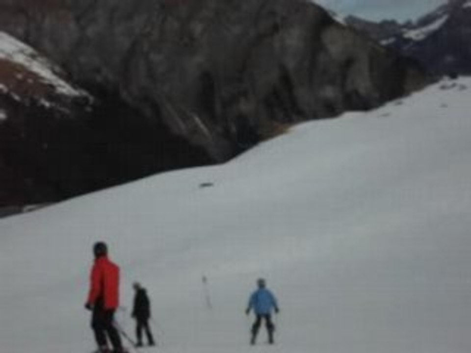 Ski et amusement. Lenk 2008