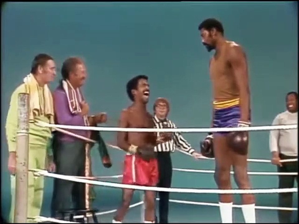 MOST VERY FUNNY BOXING EVER - video Dailymotion
