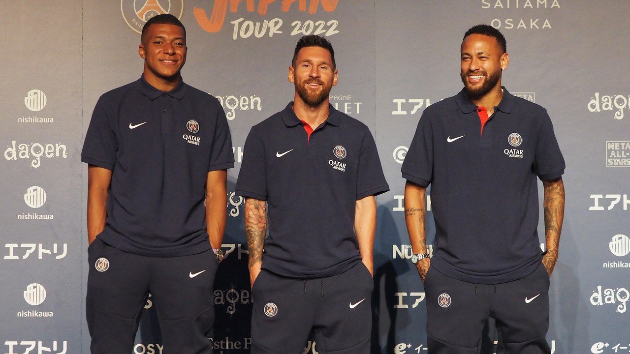 PSG : au Japon, Kylian Mbappé et les joueurs parisiens accueillis comme des rock stars