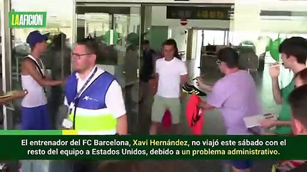¡No lo dejaron abordar el vuelo! La increíble razón por la que Xavi no viajó con el Barça a EE.UU.